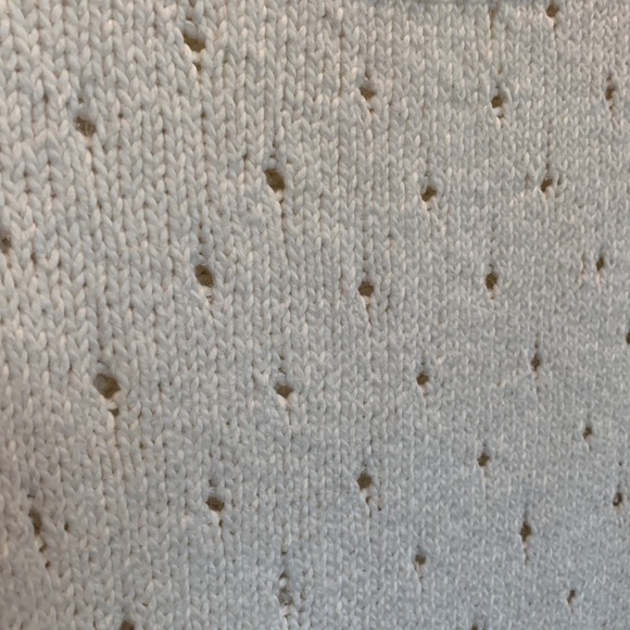 Cozy perforated knitted sweater - Picture 7 of 10